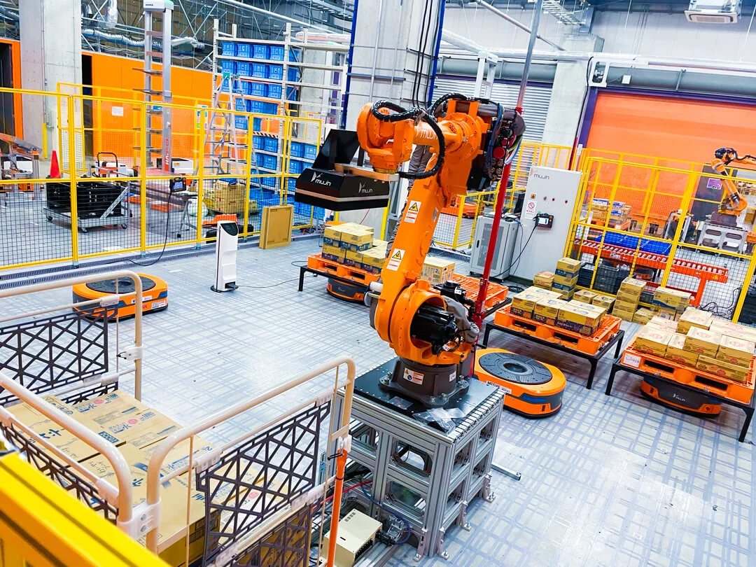 知能ロボットソリューション「MujinRobot」
