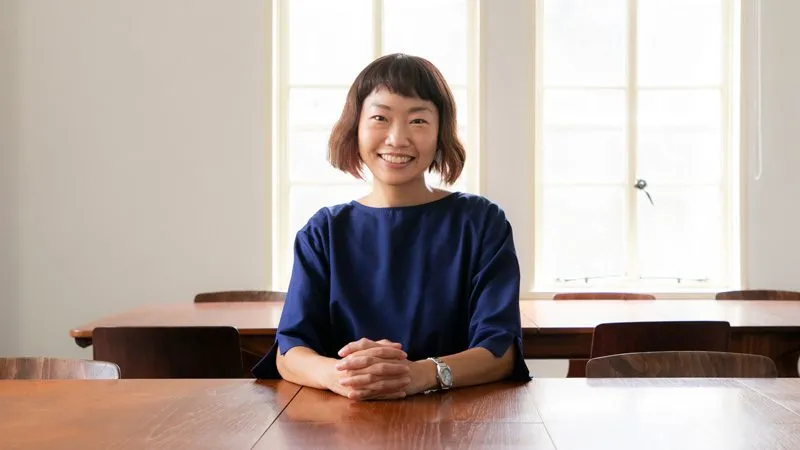 髙橋麻衣子講師